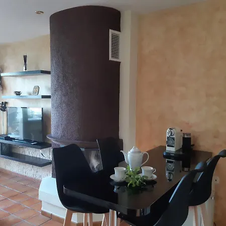 Apartman Sea La Vie! *