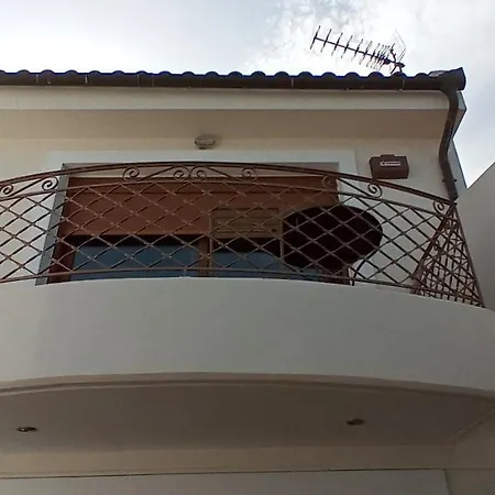 Sea La Vie! 公寓 沃洛斯